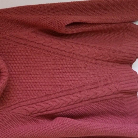 Charlotte Russe cowl neck cable knit sweater size medium - Picture 3 of 9